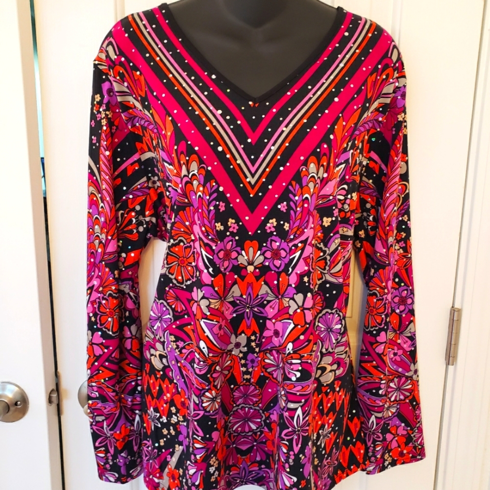 Brand New Bob Mackie wearable art top. Pop art colorful, embellished, XL